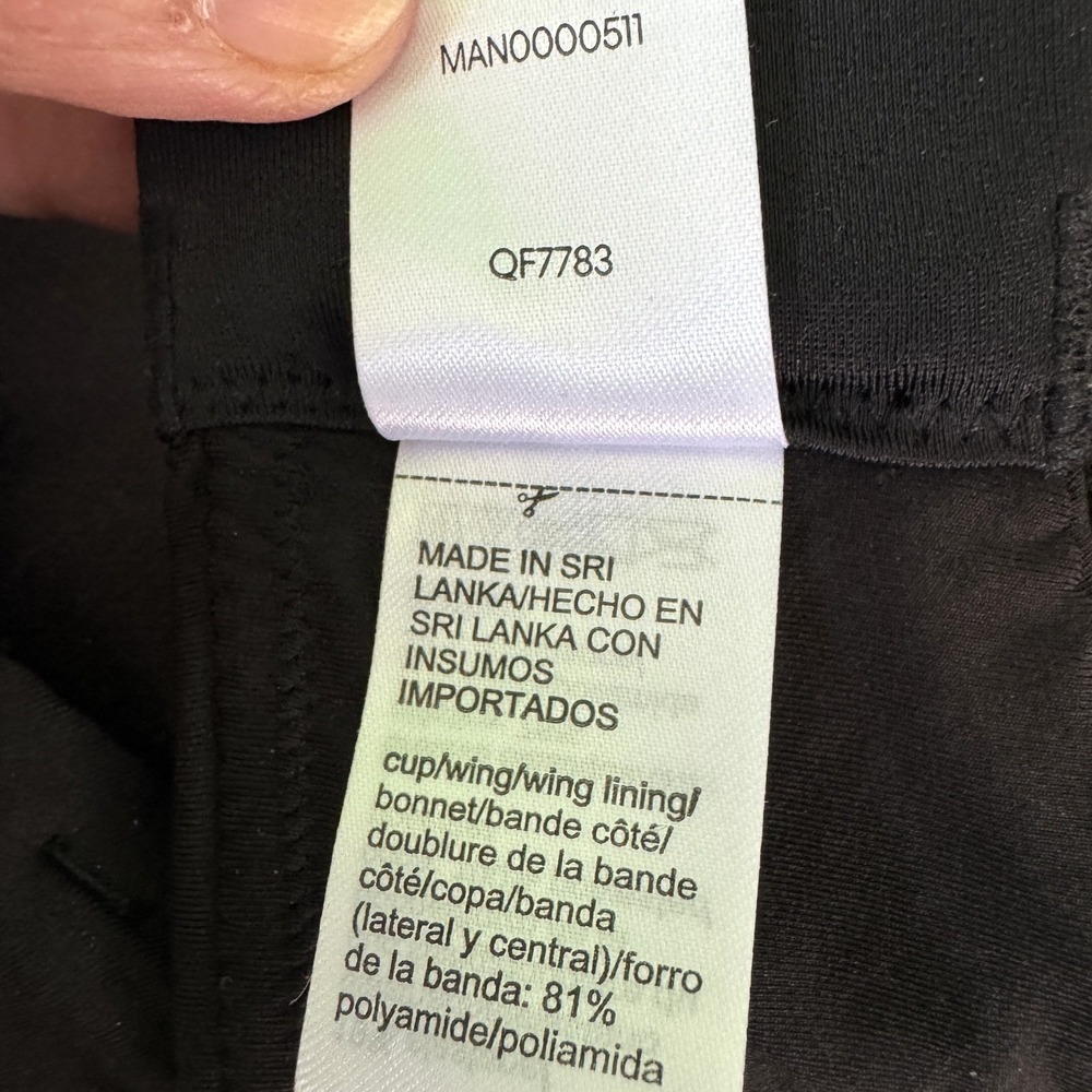 Calvin Klein, Size Medium, Form To Body Black Lightly Lined Bandeau Bralette NEW - Picture 12 of 12